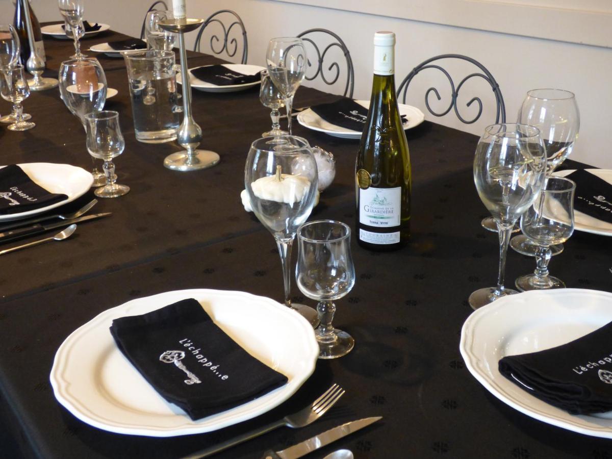 Chambres Et Table L' Echappee Bouvesse-Quirieu Екстер'єр фото